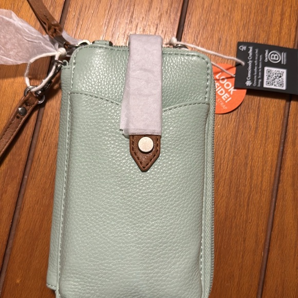 The Sak Sliverlake phone crossbody - Picture 2 of 5